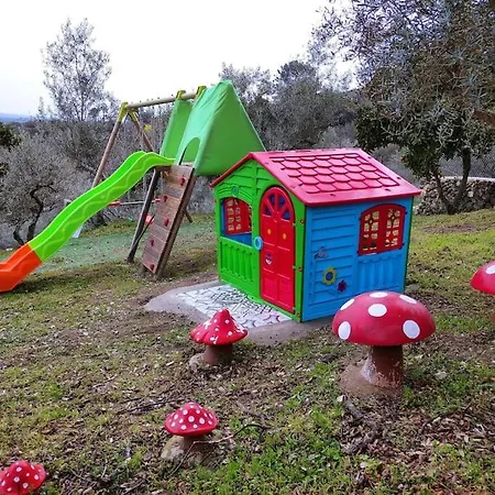 El Mirador De Acebo, 4 Estrellas, Piscina, Nyaraló *