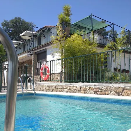 El Mirador De Acebo, 4 Estrellas, Piscina, Hébergement de vacances